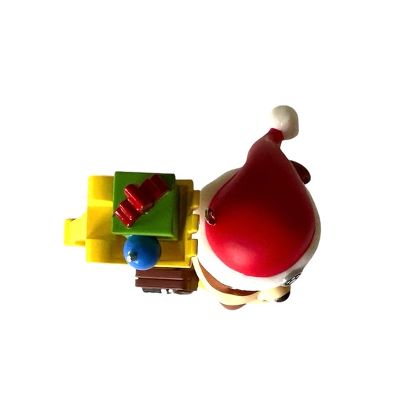 Hallmark Paw Patrol Ornament RUBBLE’S SPECIAL DELIVERY  2023 NEW! - Picture 5 of 5